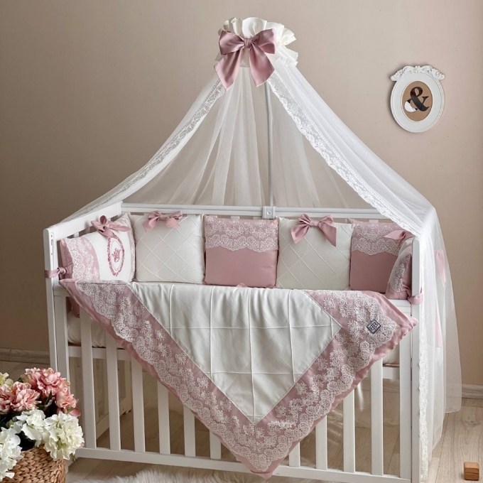 Set lenjerie Patut Copii Bebe 8 piese Classic Roz (16)